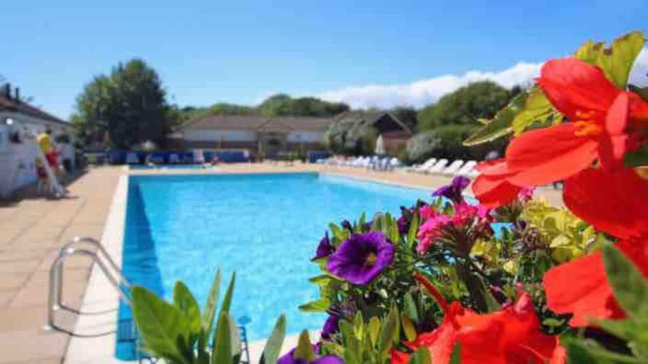 Hotel Heavenly Haven Lymington Zewnętrze zdjęcie